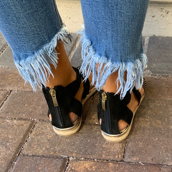 Black Elasticize Straps Studs Vamp Espadrille Flat - Picture 6 of 6